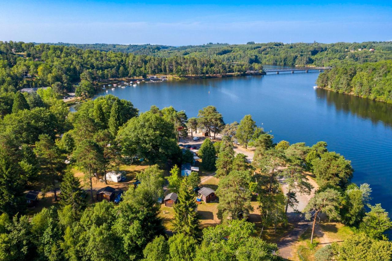 Camping Du Lac Marcillac-la-Croisille Exterior photo